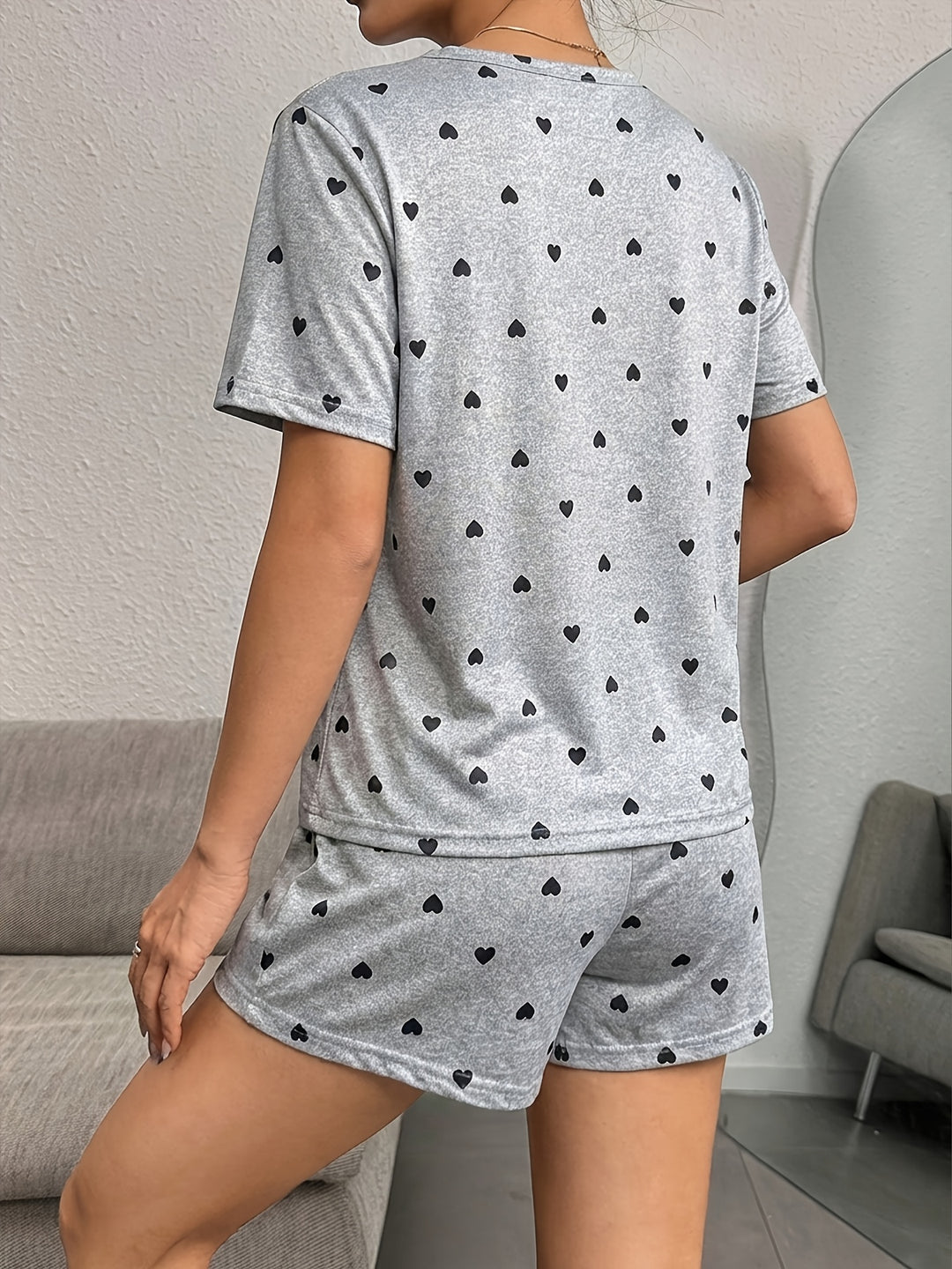 Effortless Purple Heart Knit Pajamas for Women with Crew Neck Short Sleeve Shorts Set Casual Style