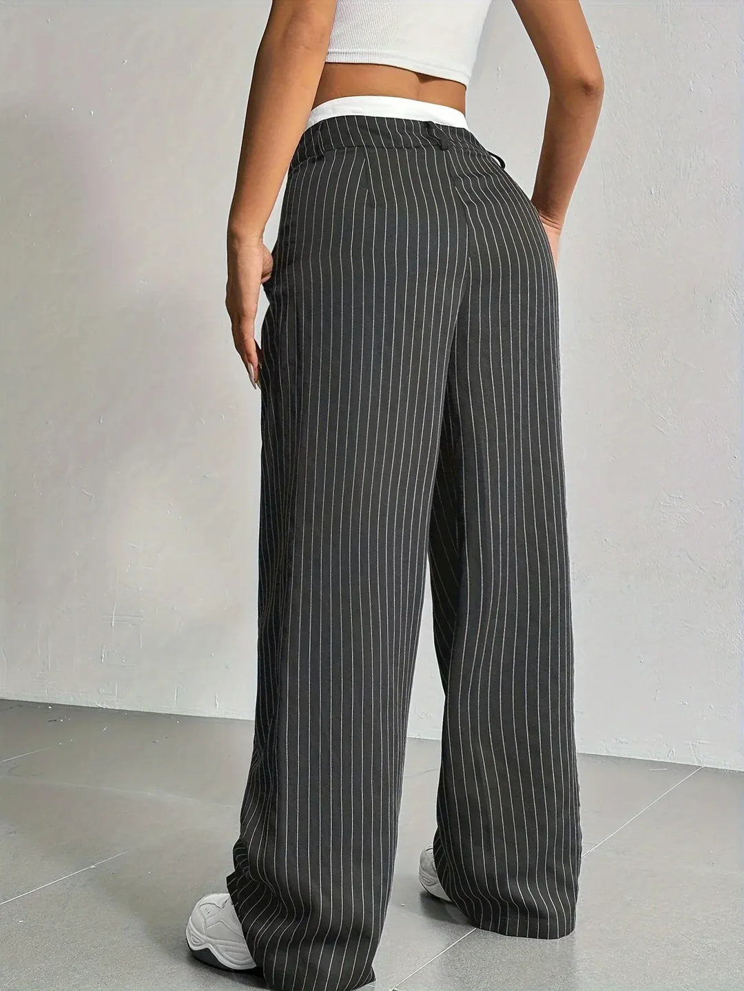 Stylish Stripe Wide Leg Pants for Women with Plus Size Flowy Casual Style