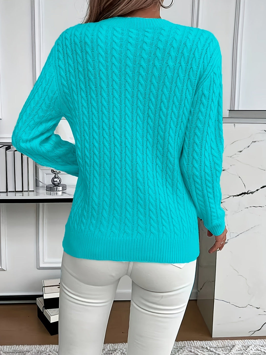 Aeron | Women Crew Cable Knit Pullover