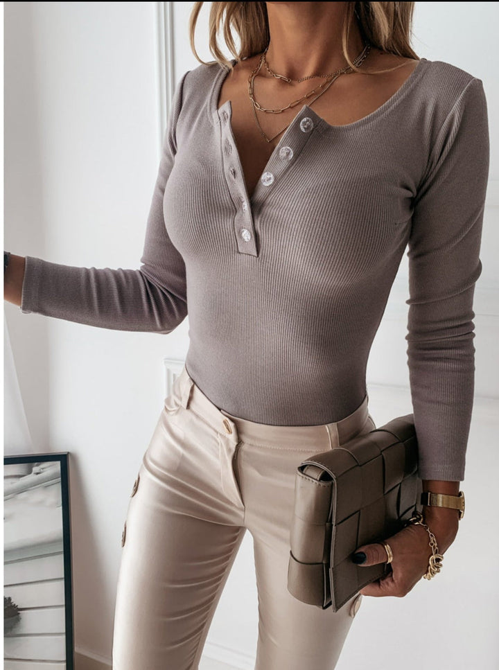 Cecile | Women Ribbed Button Long Sleeve Top