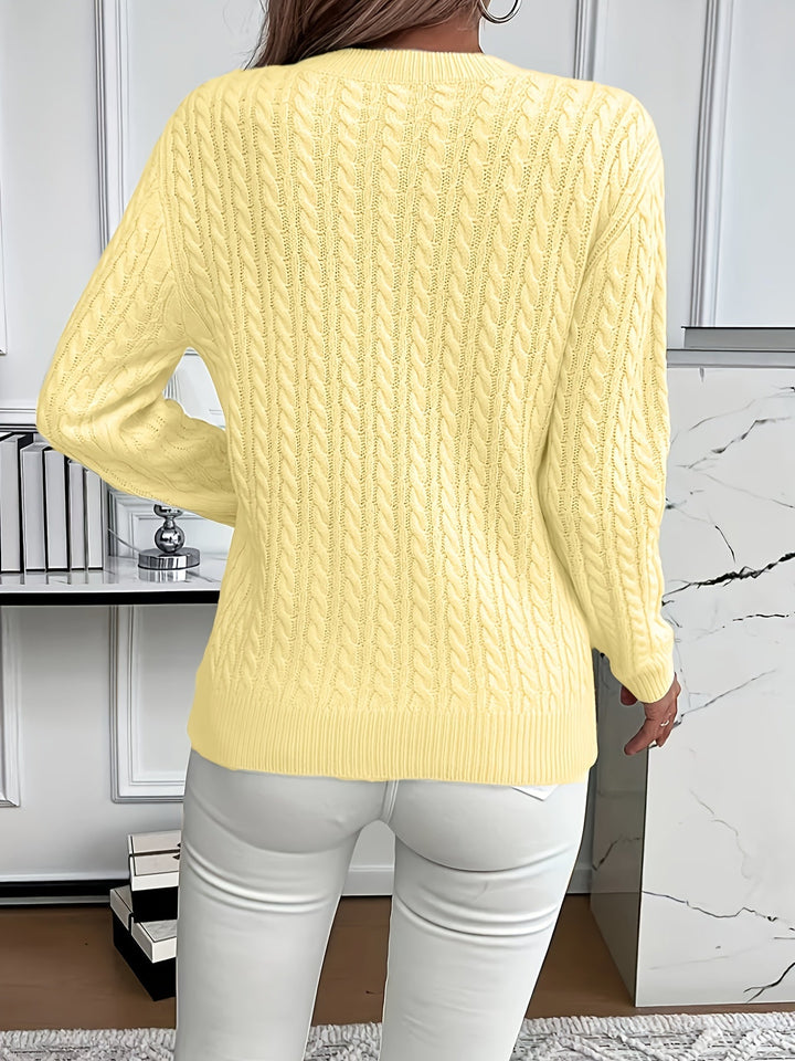 Aeron | Women Crew Cable Knit Pullover