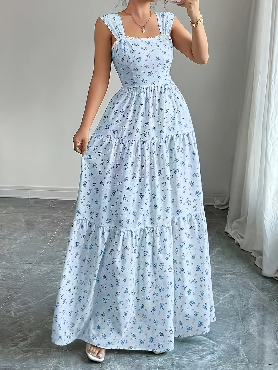 Elegant Floral Maxi Dress for Women with Square Neck Sleeveless Tiered Lace Up Plus Size Flowy Casual Style