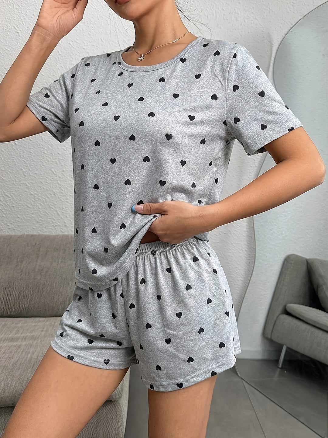 Effortless Purple Heart Knit Pajamas for Women with Crew Neck Short Sleeve Shorts Set Casual Style