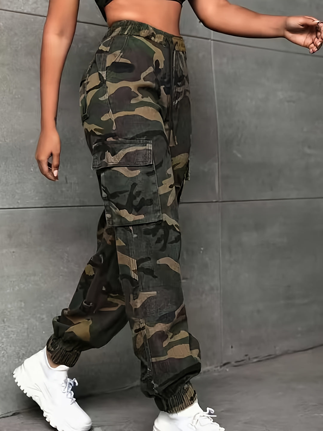 Stylish Camo Cargo Pants for Women with Plus Size Cute Casual Style