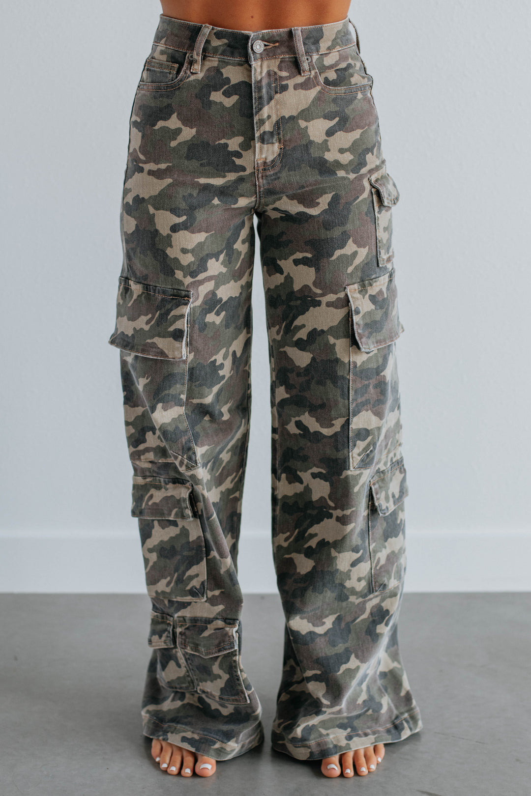 Calpurnia | Women Wide Leg Cargo Jeans