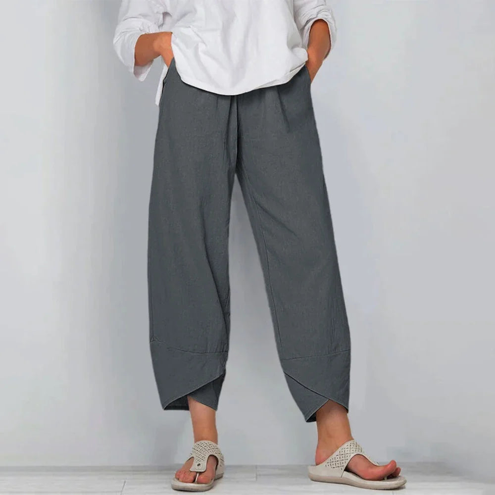 Stylish Capri Pants for Women with Plus Size Style
