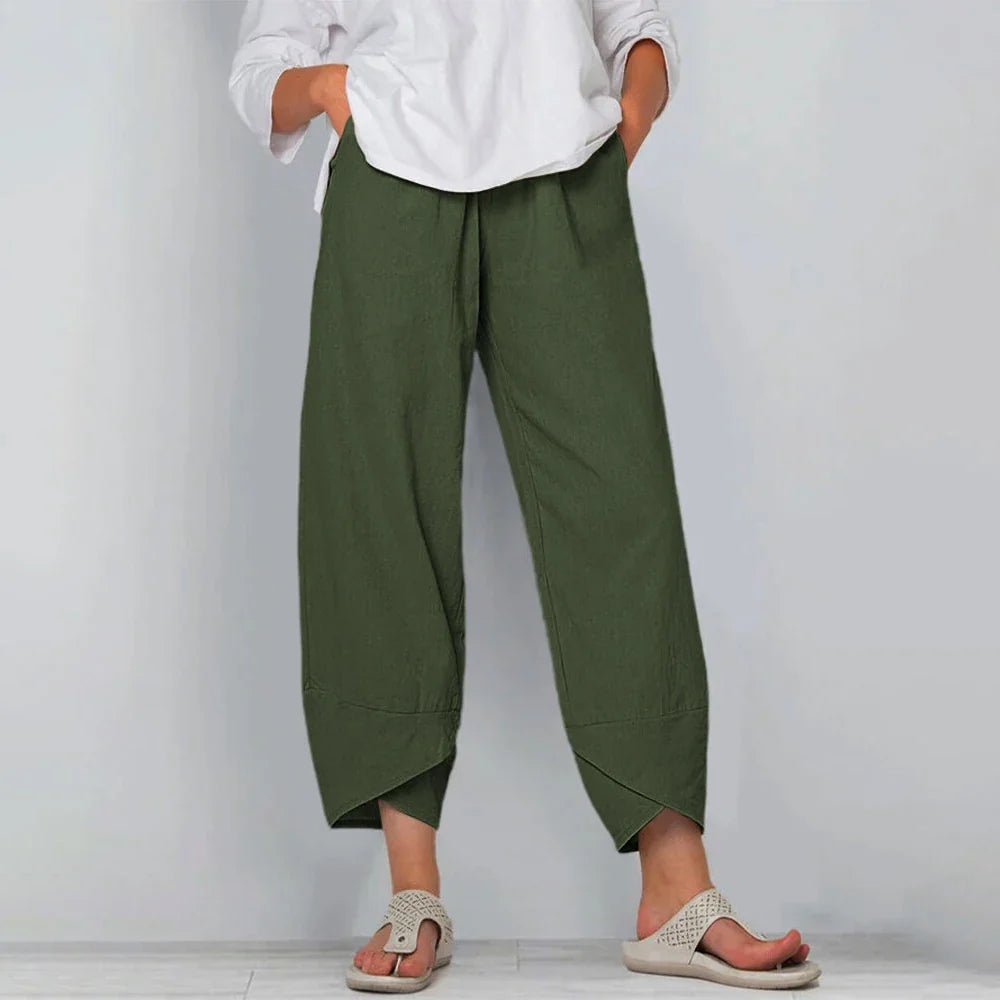 Stylish Capri Pants for Women with Plus Size Style