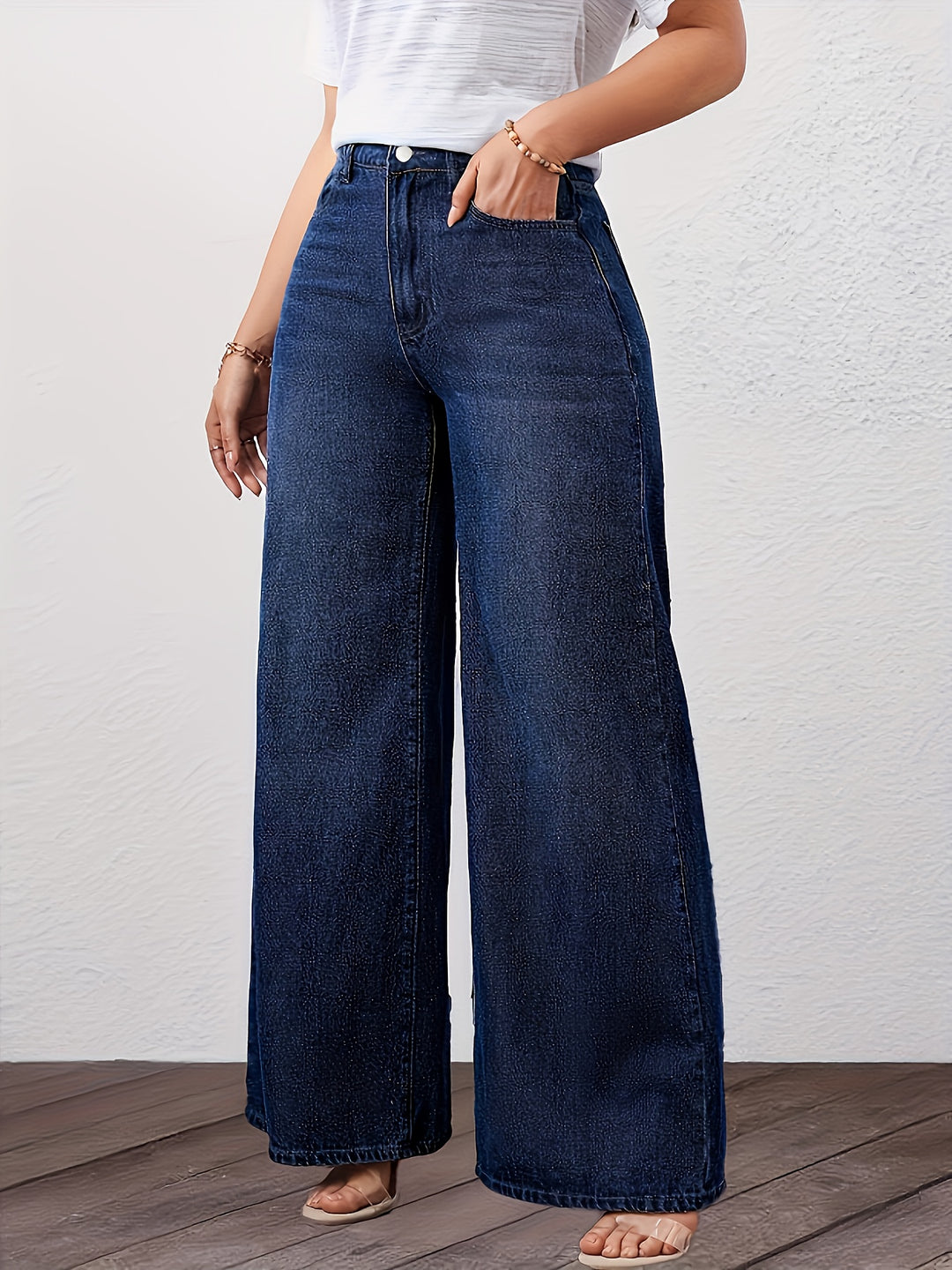 Stylish Blue Denim Wide Leg Jeans for Women with Loose Fit Plus Size Flowy Style