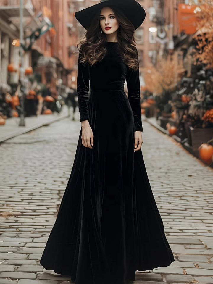 Paisley | Women's Black Plus Size Halloween Velvet Witch Maxi Dress