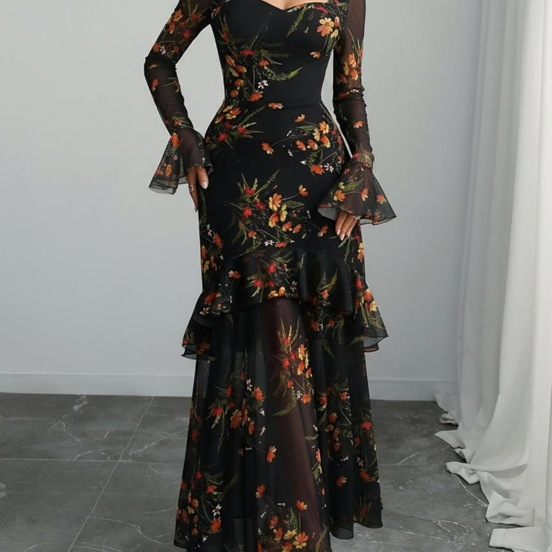 Elegant Black Floral Knit Plus Size Mother of the Bride Dress for Women with Sweetheart Neckline Long Sleeve Wedding Style