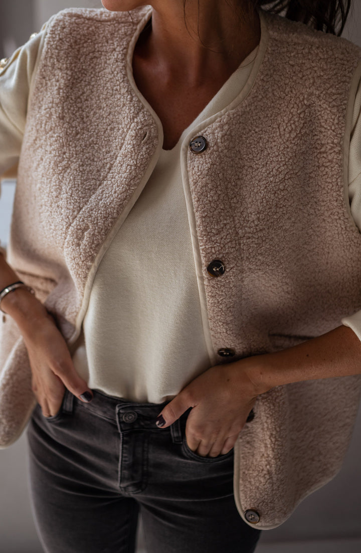 Teagan | Women's Beige Crew Neck Pockets Casual Vest