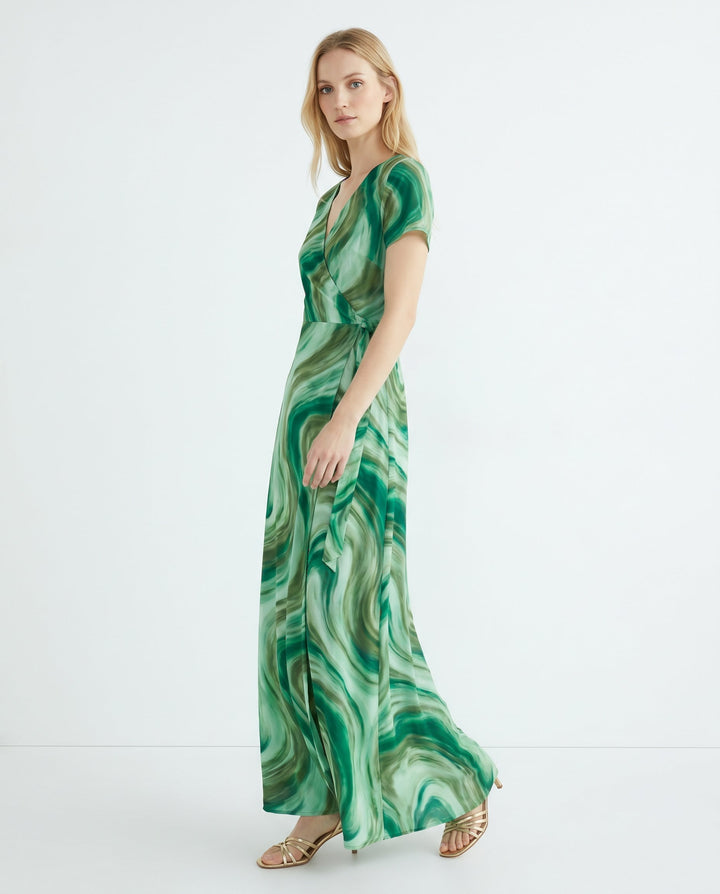 Elegant Green Floral Satin Plus Size Wedding Guest Dress for Women with V Neck Short Sleeve Style