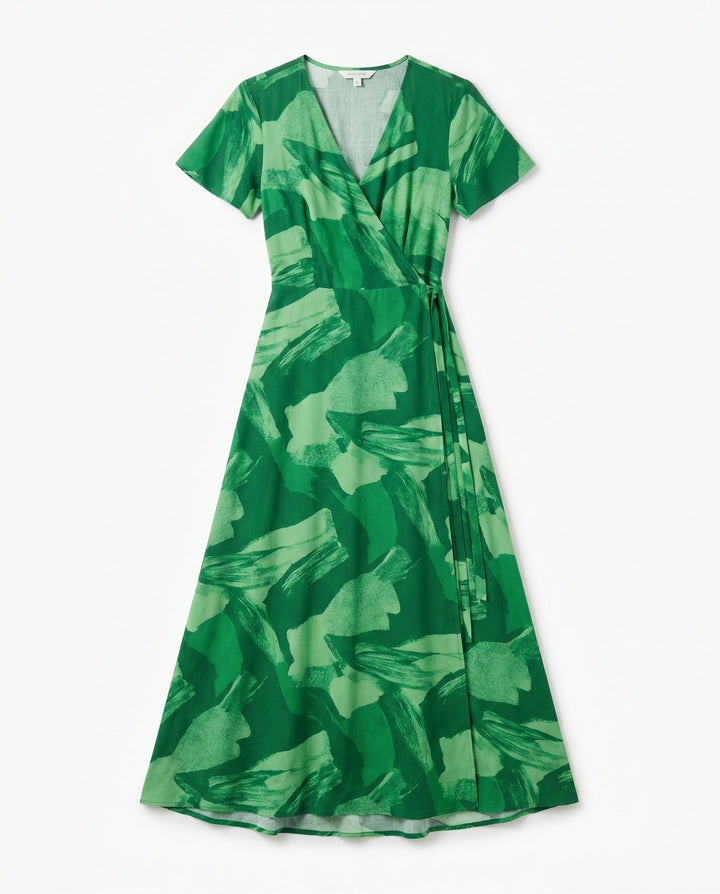 Elegant Green Floral Satin Plus Size Wedding Guest Dress for Women with V Neck Short Sleeve Style