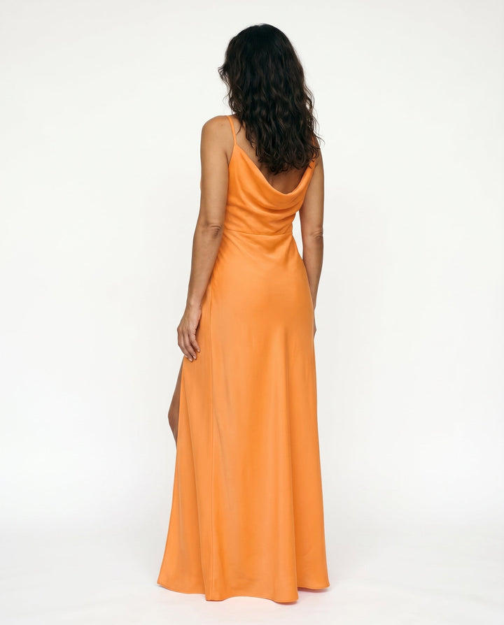Elegant Ombre Satin Bridesmaid Dress for Women with Plus Size Flowy Wedding Style