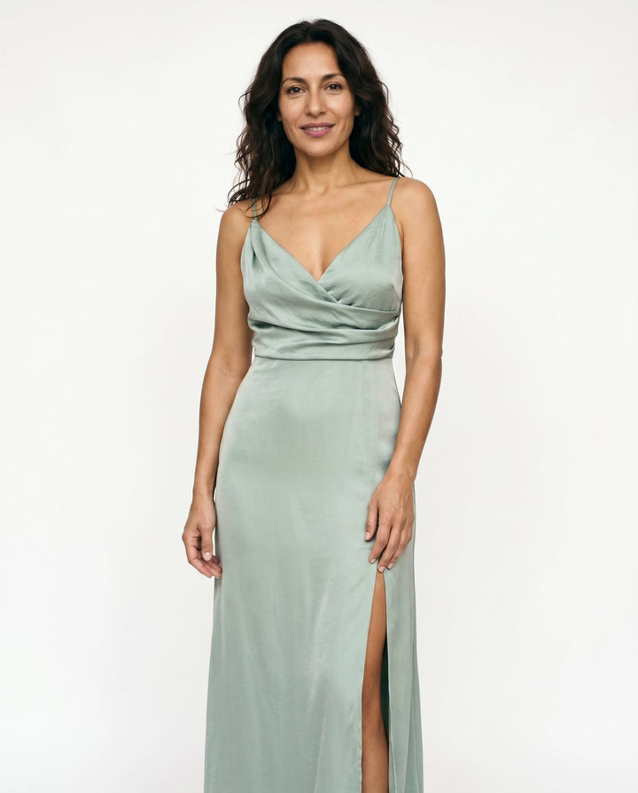 Elegant Ombre Satin Bridesmaid Dress for Women with Plus Size Flowy Wedding Style