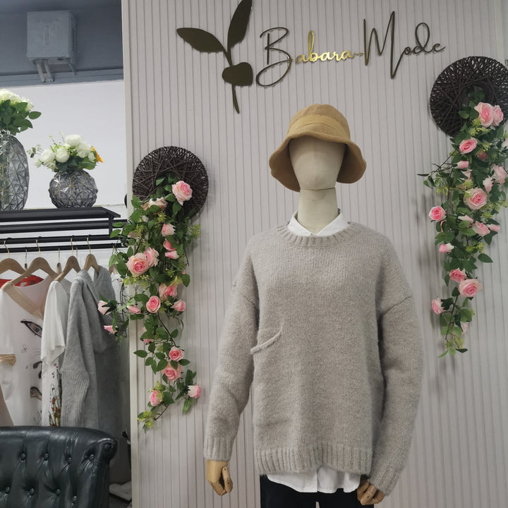 Oaklee | Women's Cream Chunky Knit Drop Shoulder Pocket Sweater