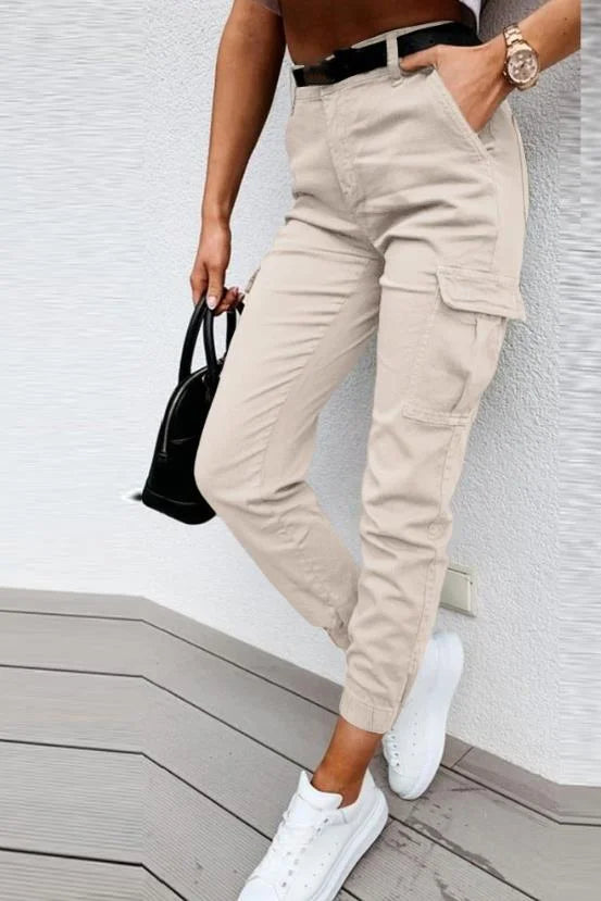 Stylish Cargo Pants for Women with Flowy Oversized Casual Style