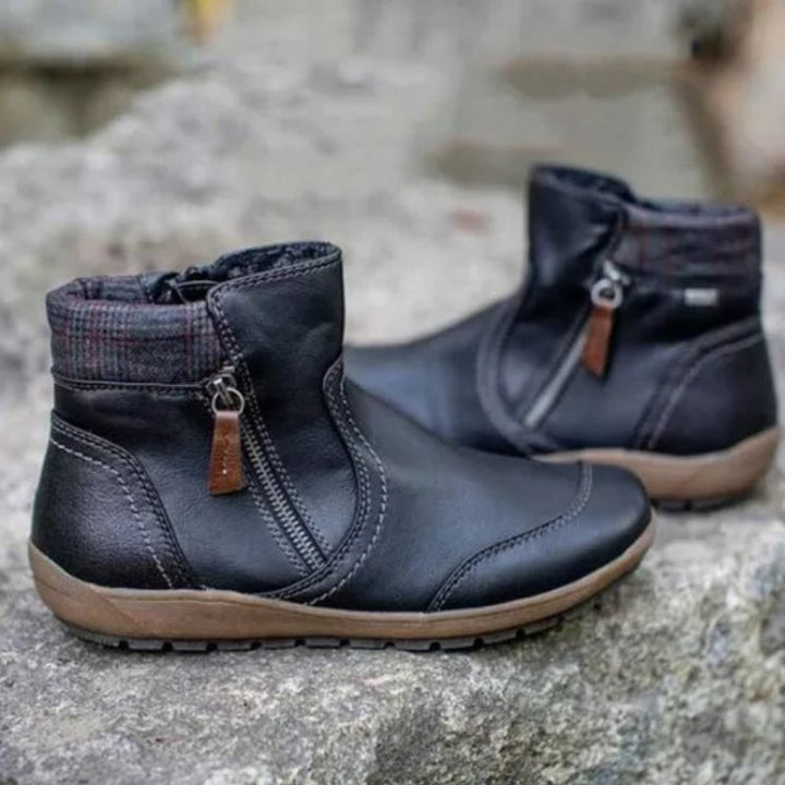 Oona | Women Zip Ankle Boots
